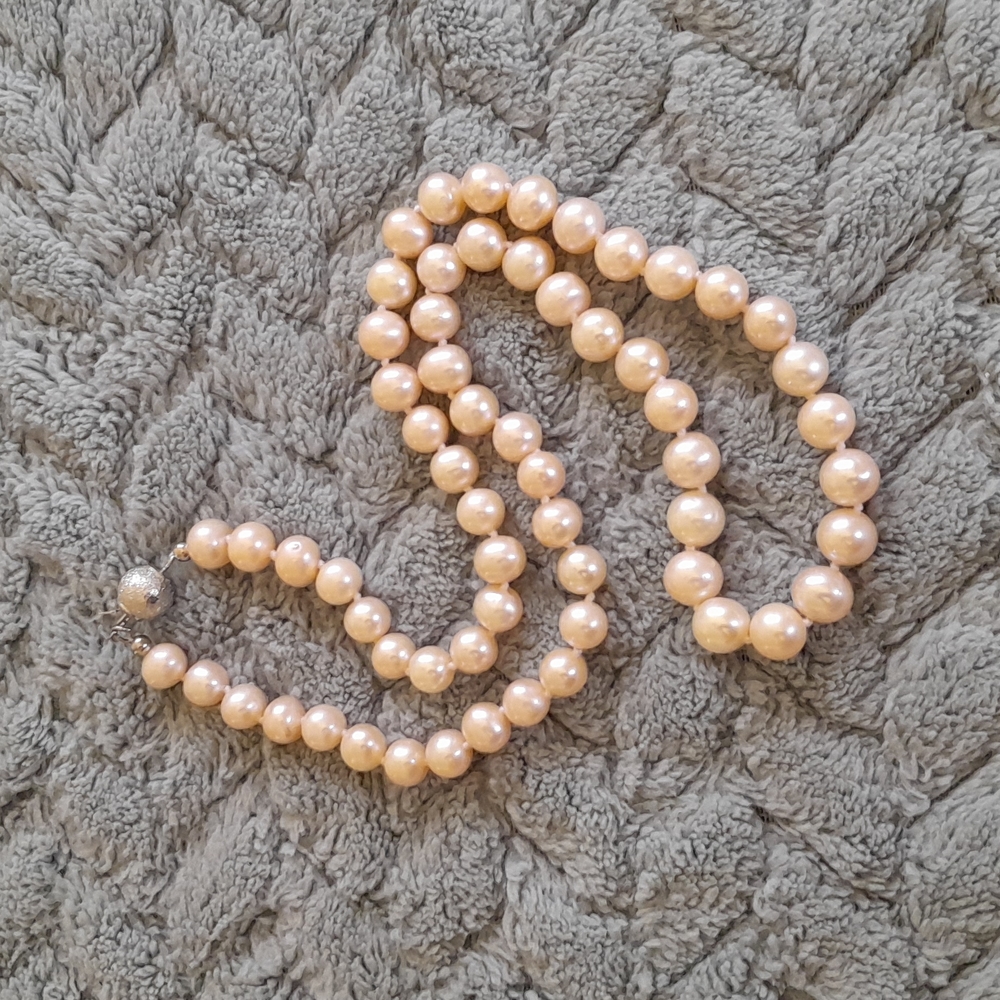 Stunning Hand Knotted Pastel Pink Natural Pearl Necklace